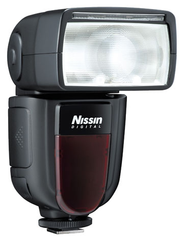 Nissin Di700, flash professionale